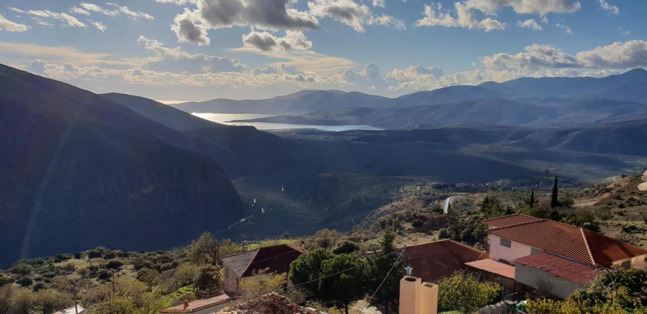 Apollo Hotel Delphi Exterior foto